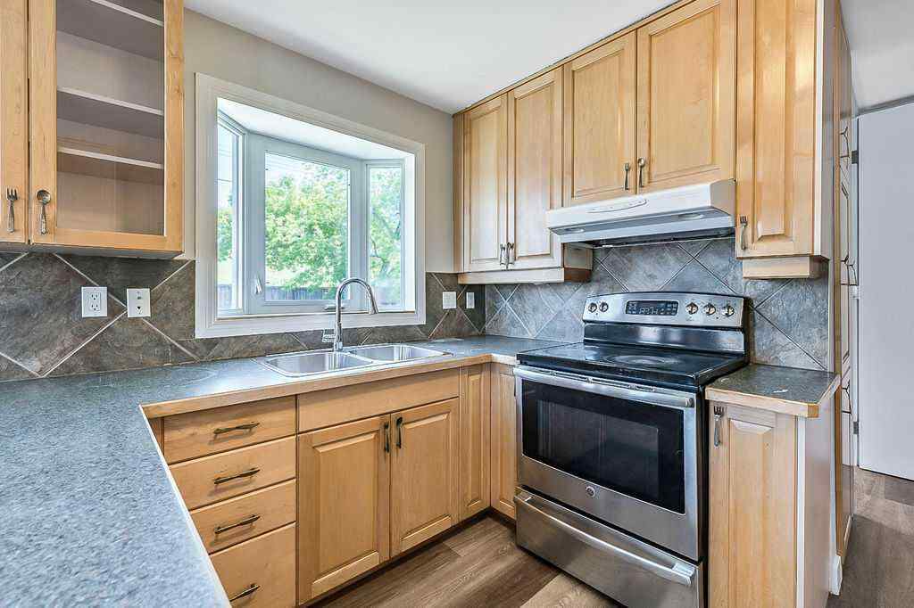 MLS® A2250222 - 724 Olympia Drive SE in Ogden Calgary, Residential