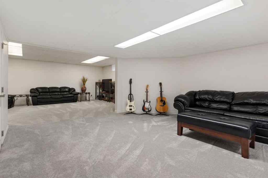 MLS® A2250223 - 3810 64 Street  in Marler Camrose, Residential