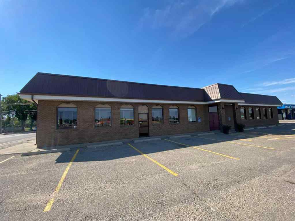 MLS® A2250225 - 5036 46 Avenue  in NONE Taber, Commercial