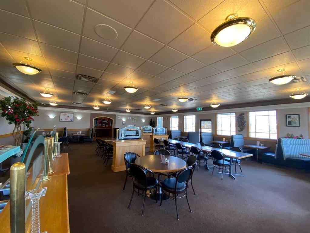 MLS® A2250225 - 5036 46 Avenue  in NONE Taber, Commercial