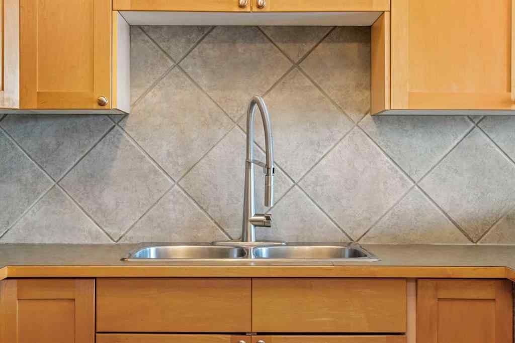 MLS® A2250227 - Unit #309 15204 Bannister Road SE in Midnapore Calgary, Residential