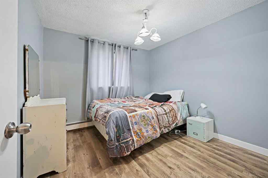 MLS® A2250233 - Unit #203 2734 17 Avenue SW in Shaganappi Calgary, Residential