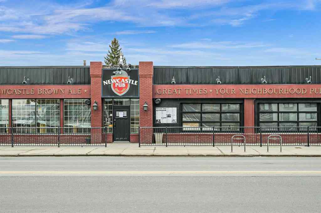 MLS® A2250233 - Unit #203 2734 17 Avenue SW in Shaganappi Calgary, Residential