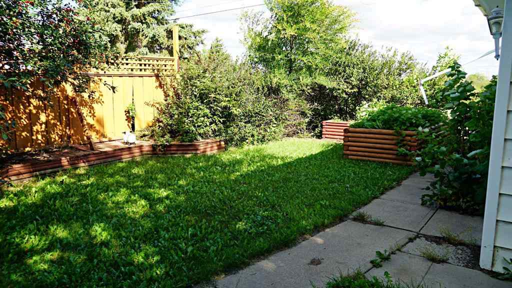 MLS® A2250236 - 5308 52nd Avenue  in Mannville Mannville, Residential