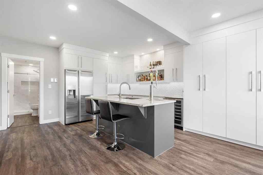 MLS® A2250237 - 117 West Grove Point SW in West Springs Calgary, Residential