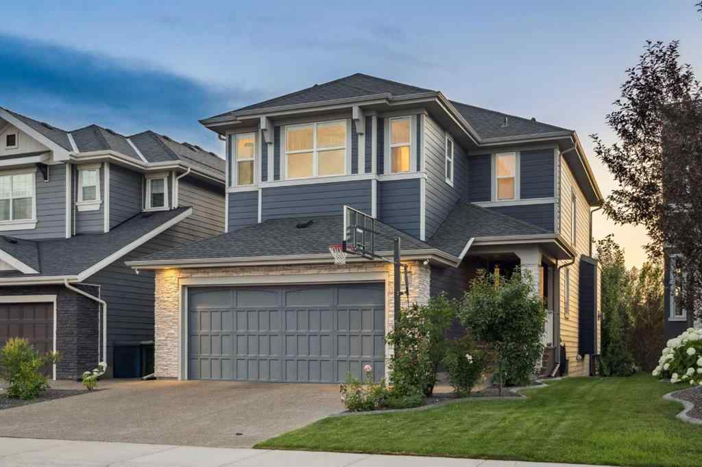 MLS® A2250237 - 117 West Grove Point SW in West Springs Calgary, Residential