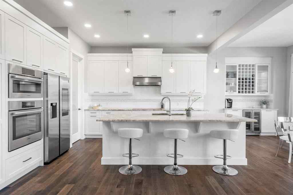 MLS® A2250237 - 117 West Grove Point SW in West Springs Calgary, Residential