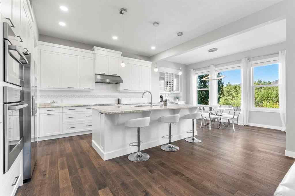 MLS® A2250237 - 117 West Grove Point SW in West Springs Calgary, Residential