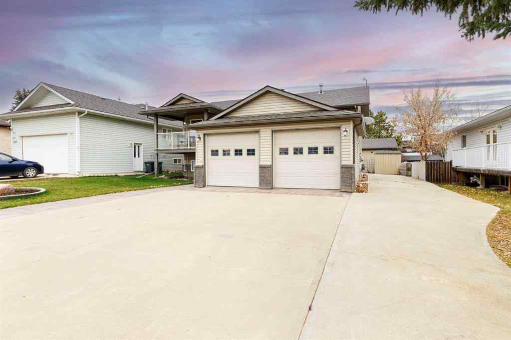 MLS® A2250241 - 4583 Eastview Crescent  in NONE Rimbey, Residential