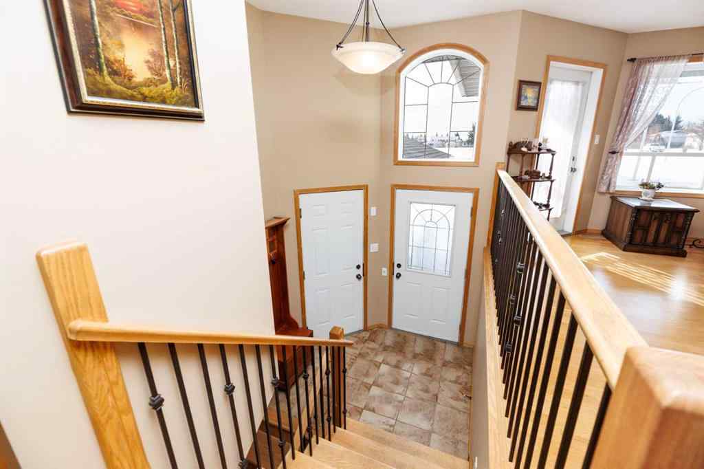 MLS® A2250241 - 4583 Eastview Crescent  in NONE Rimbey, Residential