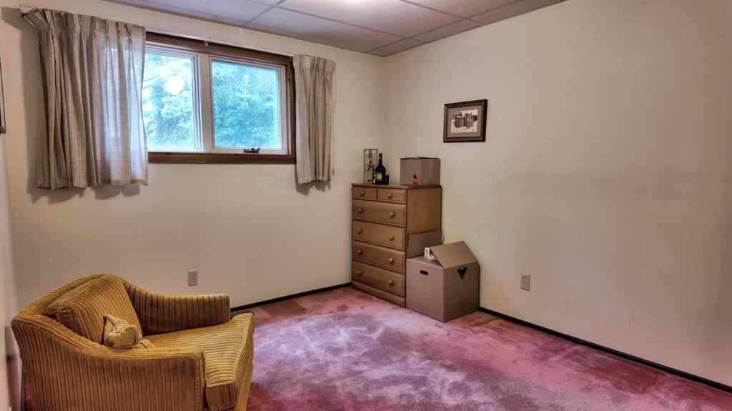MLS® A2250248 - 908 Larch Place  in Larch Canmore, Residential