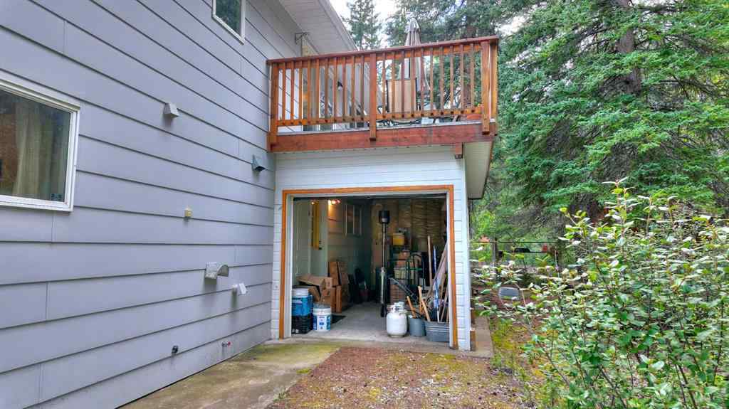MLS® A2250248 - 908 Larch Place  in Larch Canmore, Residential