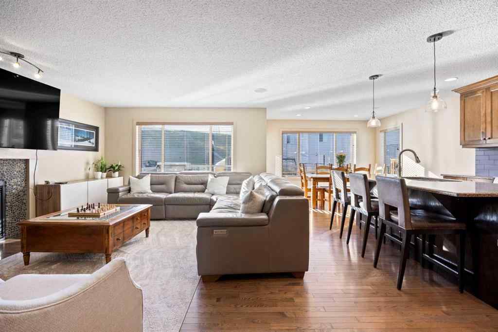 MLS® A2250253 - 80 Tuscany Summit Terrace NW in Tuscany Calgary, Residential