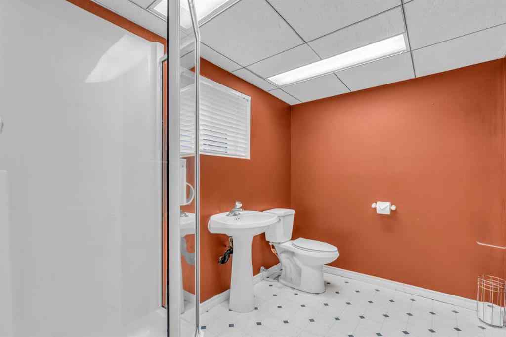 MLS® A2250254 - 403 Queen Alexandra Way SE in Queensland Calgary, Residential