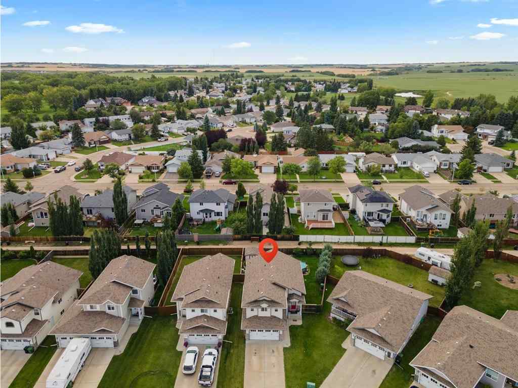 MLS® A2250257 - 5414 59 Street  in Creekside Camrose, Residential