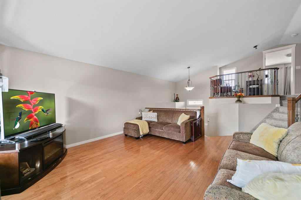 MLS® A2250257 - 5414 59 Street  in Creekside Camrose, Residential