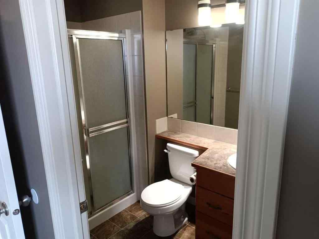 MLS® A2250258 - 2 Holsworth Place  in Hewlett Park Sylvan Lake, Residential