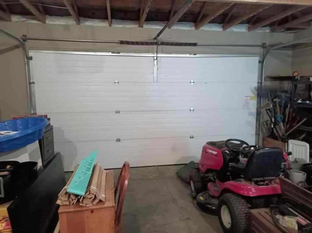 MLS® A2250258 - 2 Holsworth Place  in Hewlett Park Sylvan Lake, Residential