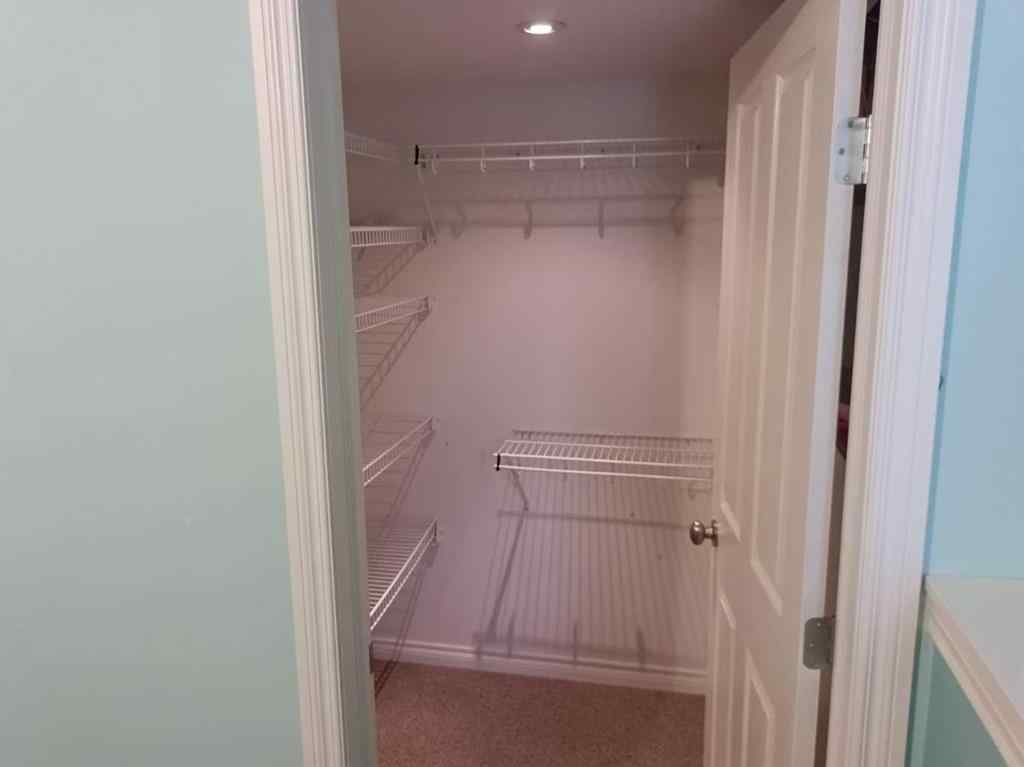 MLS® A2250258 - 2 Holsworth Place  in Hewlett Park Sylvan Lake, Residential