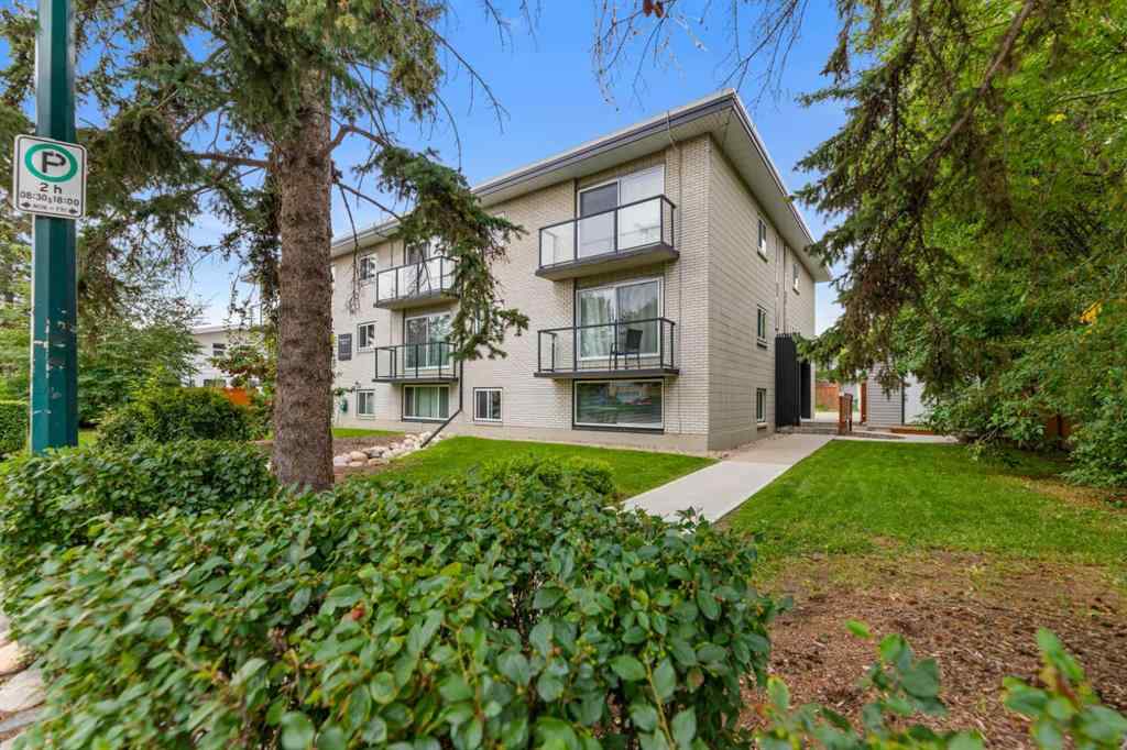 MLS® A2250262 - Unit #10 1717 Westmount Road NW in Hillhurst Calgary, Residential