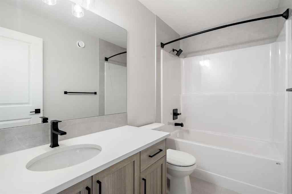 MLS® A2250270 - 262 West Grove Lane SW in West Springs Calgary, Residential