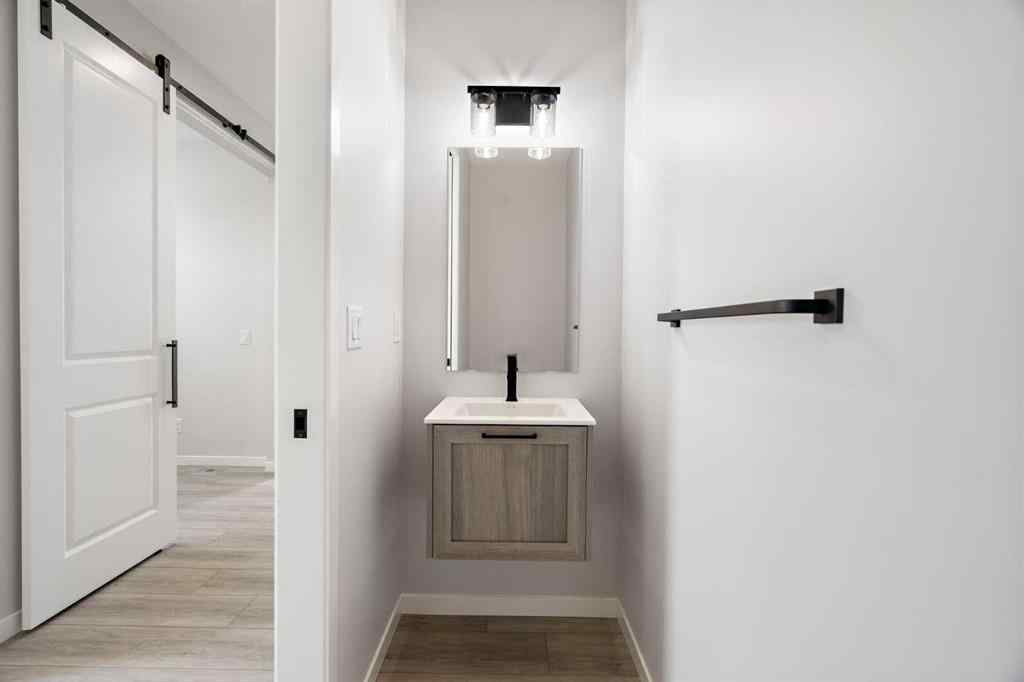 MLS® A2250270 - 262 West Grove Lane SW in West Springs Calgary, Residential