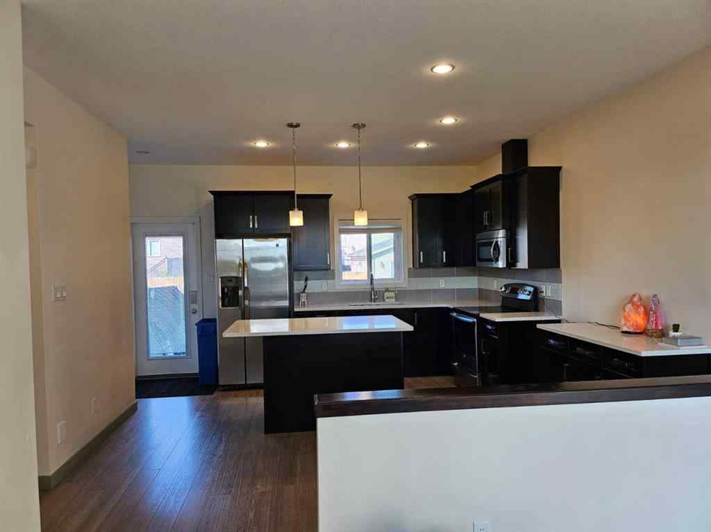 MLS® A2250273 - 290 Mildred Dobbs Boulevard N in Legacy Ridge / Hardieville Lethbridge, Residential