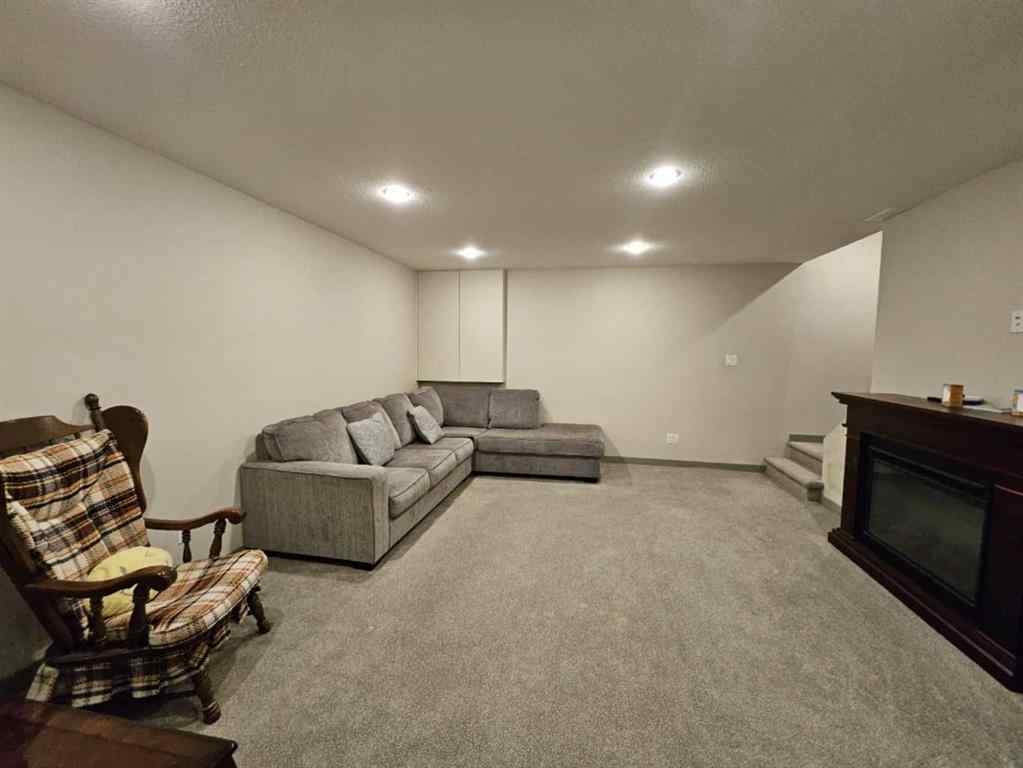 MLS® A2250273 - 290 Mildred Dobbs Boulevard N in Legacy Ridge / Hardieville Lethbridge, Residential