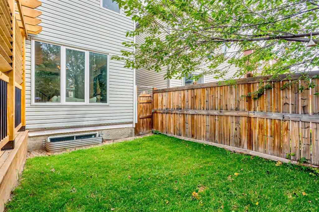 MLS® A2250276 - 523 Windbrook Heights SW in Windsong Airdrie, Residential