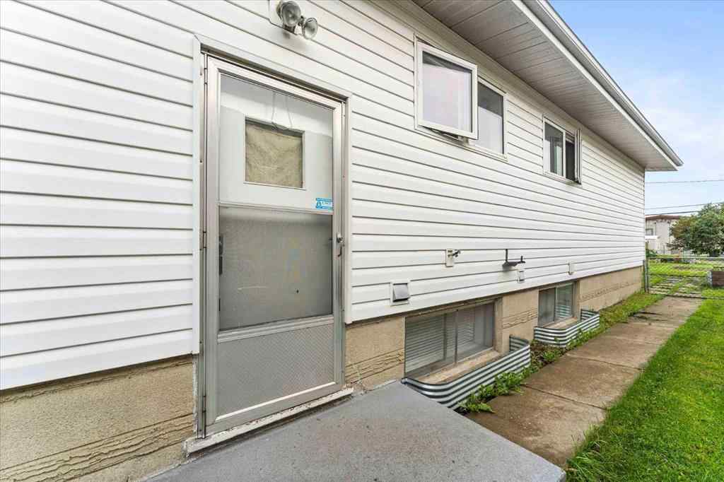 MLS® A2250286 - 7311 / 7313 79 Avenue  in King Edward Park Edmonton, Residential