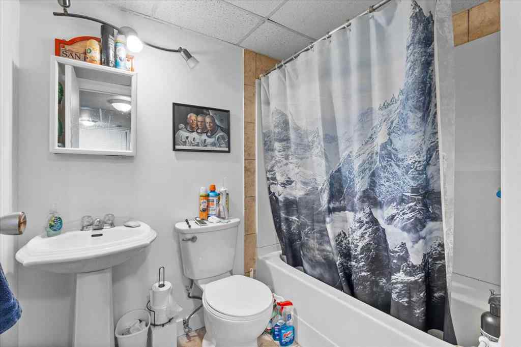 MLS® A2250286 - 7311 / 7313 79 Avenue  in King Edward Park Edmonton, Residential