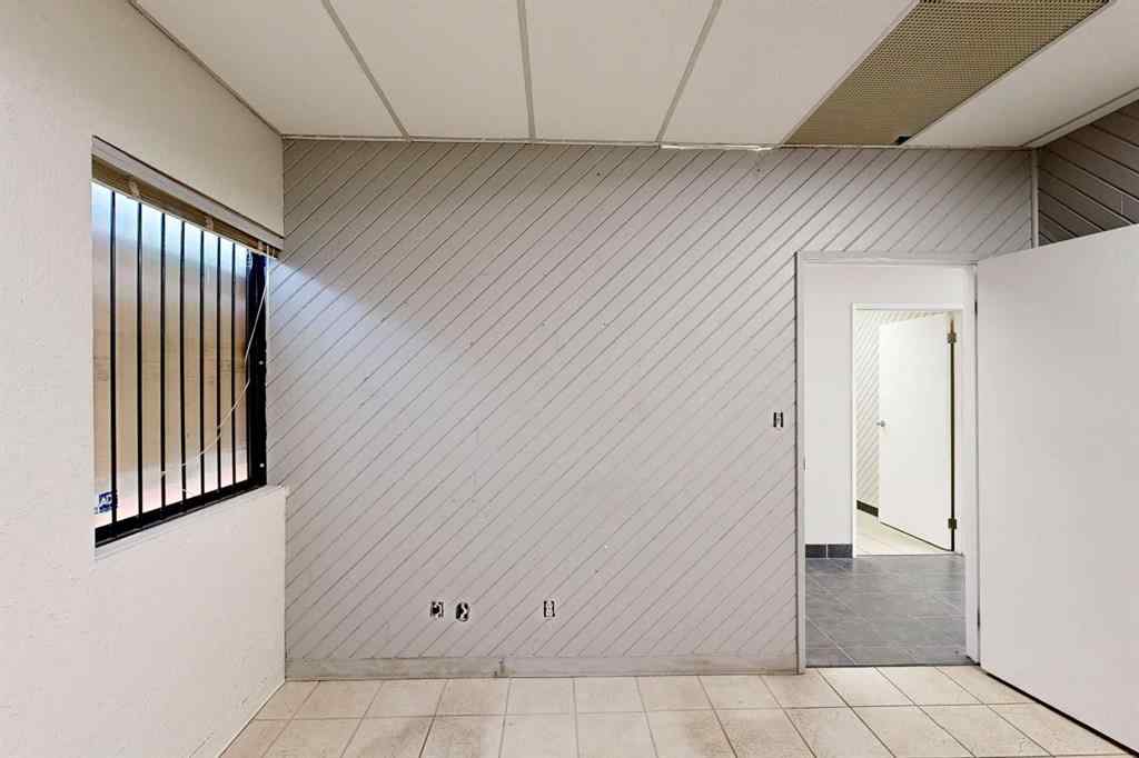 MLS® A2250289 - 5109 50 Street  in NONE Whitecourt, Commercial