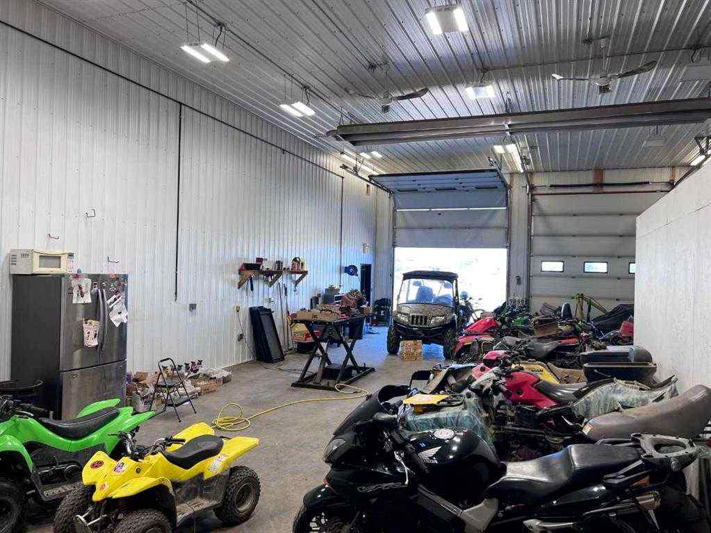 MLS® A2250290 - 4848 54 Avenue  in NONE Eckville, Commercial
