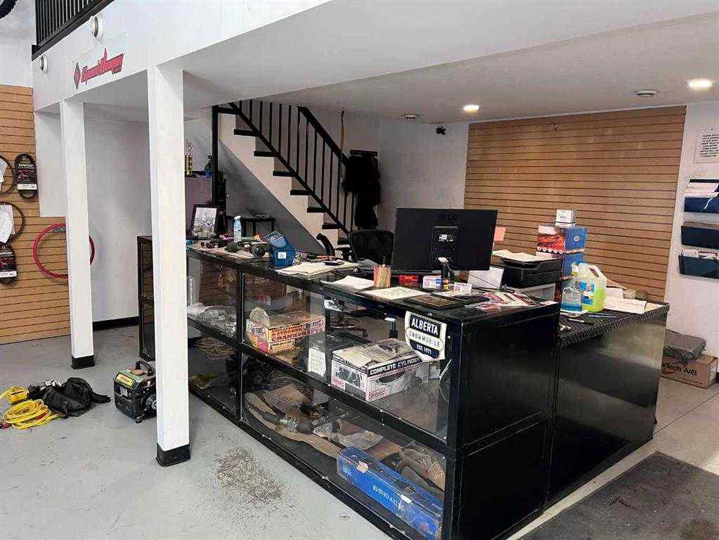 MLS® A2250290 - 4848 54 Avenue  in NONE Eckville, Commercial