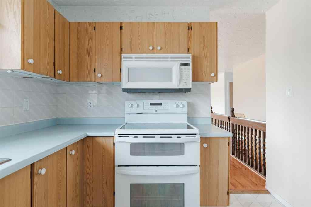 MLS® A2250294 - 156 Cowley Bay  in Thickwood Fort McMurray, Residential