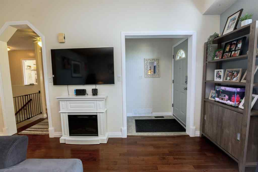 MLS® A2250297 - 8825 104 Avenue  in Ivy Lake Estates Grande Prairie, Residential