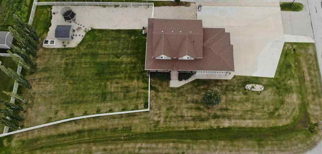 MLS® A2250298 - 7726 Saxony Road  in Carriage Lane Estates Rural Grande Prairie No. 1, County of, Residential