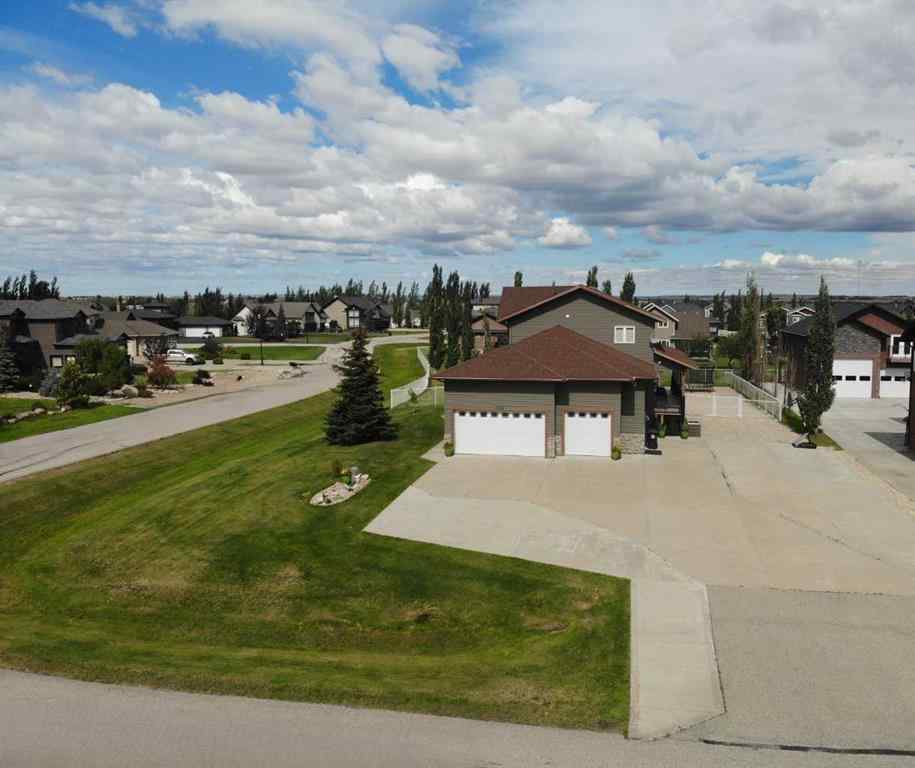 MLS® A2250298 - 7726 Saxony Road  in Carriage Lane Estates Rural Grande Prairie No. 1, County of, Residential