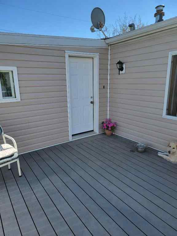 MLS® A2250308 - 4447 Park Crescent  in NONE Coronation, Residential
