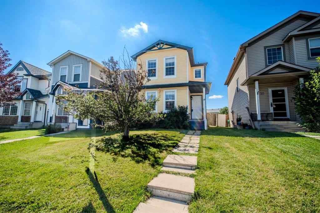 MLS® A2250323 - 16 Martin Crossing Bay NE in Martindale Calgary, Residential