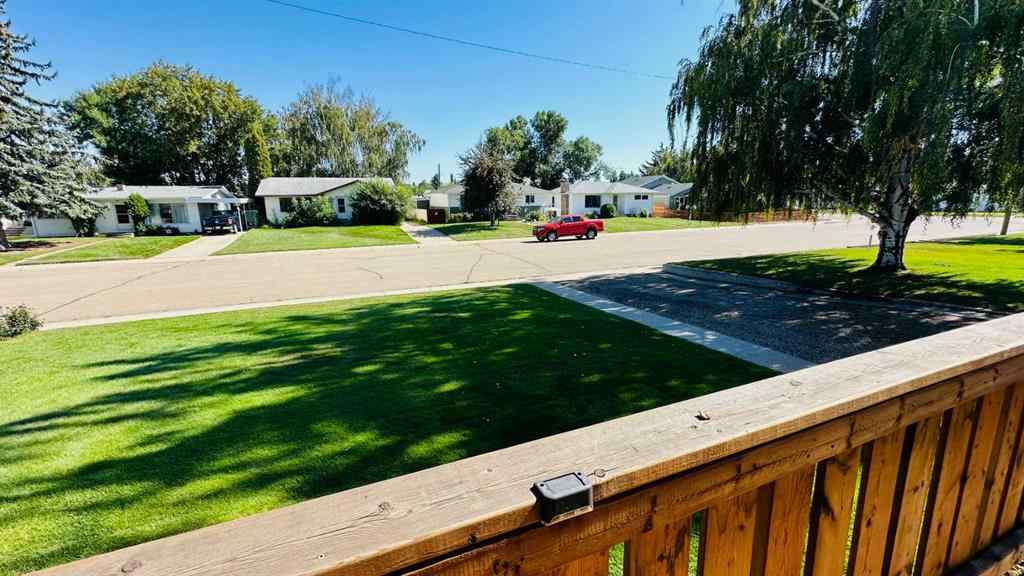 MLS® A2250324 - 411 8 Street E   in Riverview Park Drumheller, Residential