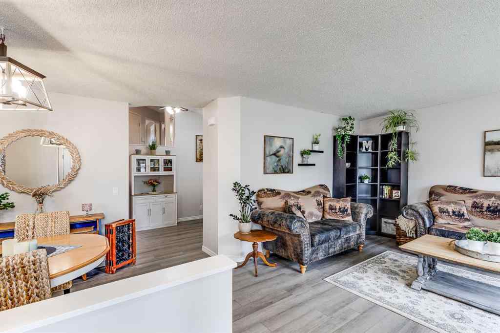 MLS® A2250325 - 19 Martinwood Court NE in Martindale Calgary, Residential