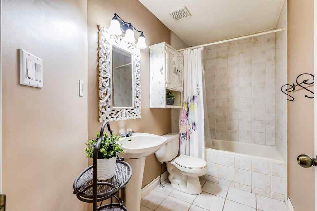 MLS® A2250325 - 19 Martinwood Court NE in Martindale Calgary, Residential