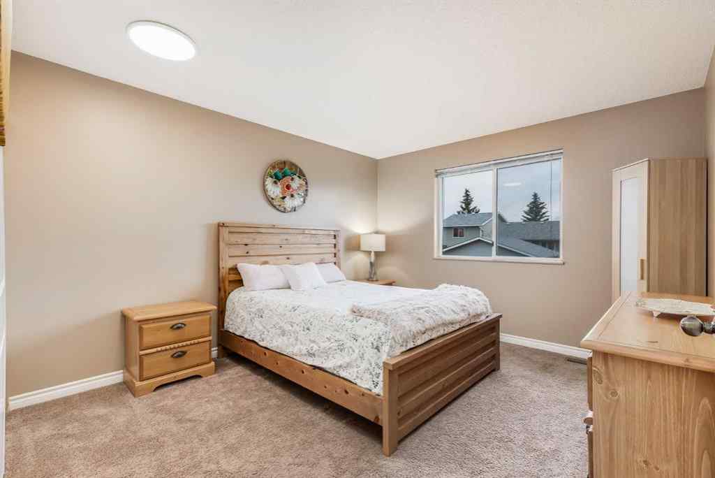 MLS® A2250325 - 19 Martinwood Court NE in Martindale Calgary, Residential