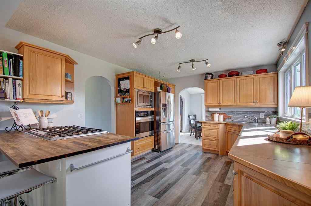 MLS® A2250332 - 104 Hill Spring Meadows  in Big Hill Springs Est Rural Rocky View County, Residential