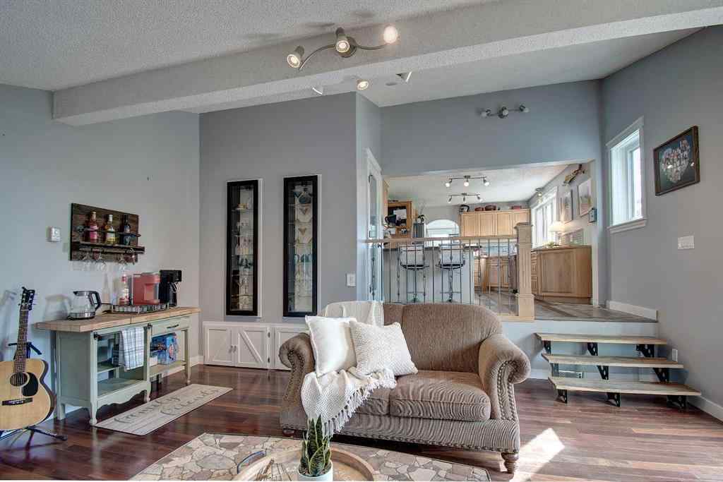 MLS® A2250332 - 104 Hill Spring Meadows  in Big Hill Springs Est Rural Rocky View County, Residential
