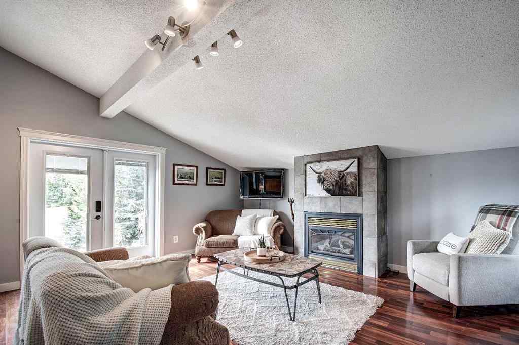 MLS® A2250332 - 104 Hill Spring Meadows  in Big Hill Springs Est Rural Rocky View County, Residential