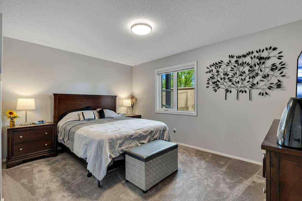 MLS® A2250333 - 212 Valley Ridge Heights NW in Valley Ridge Calgary, Residential