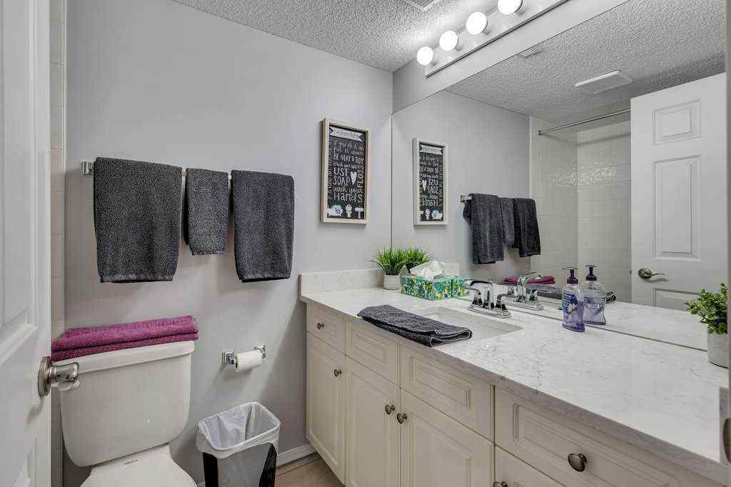 MLS® A2250333 - 212 Valley Ridge Heights NW in Valley Ridge Calgary, Residential