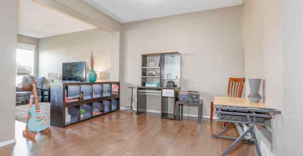 MLS® A2250334 - 44 Nolancrest Green NW in Nolan Hill Calgary, Residential